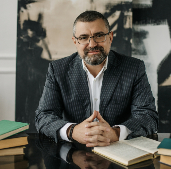 Максим ЧЕНГАЕВ: «РАЗБИРАЕМСЯ ВМЕСТЕ»