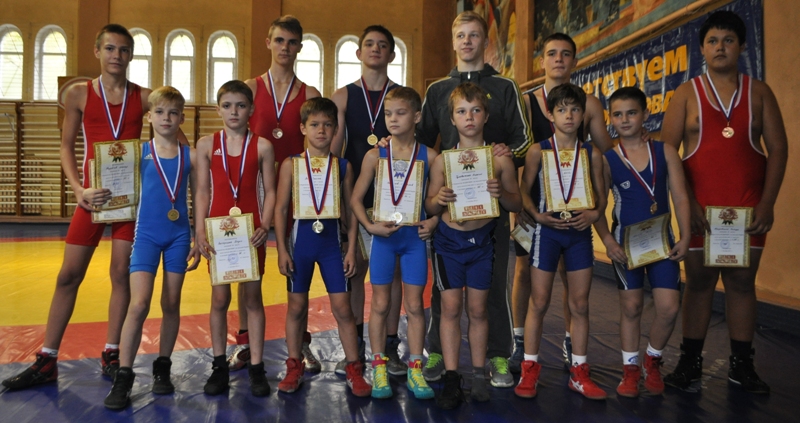 13 чемпионов
