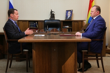 Дмитрий Медведев подпишет ряд поручений по развитию Калининградской области