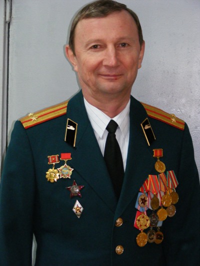 За долголетний добросовестный труд