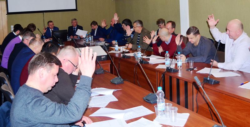 Бюджет округа три ближайших года будет дефицитным