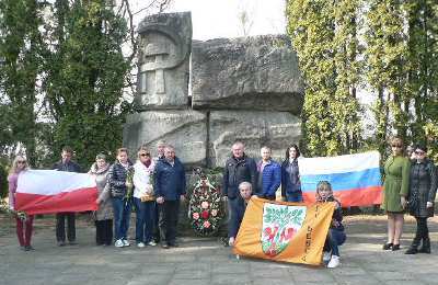 Почтили память солдат