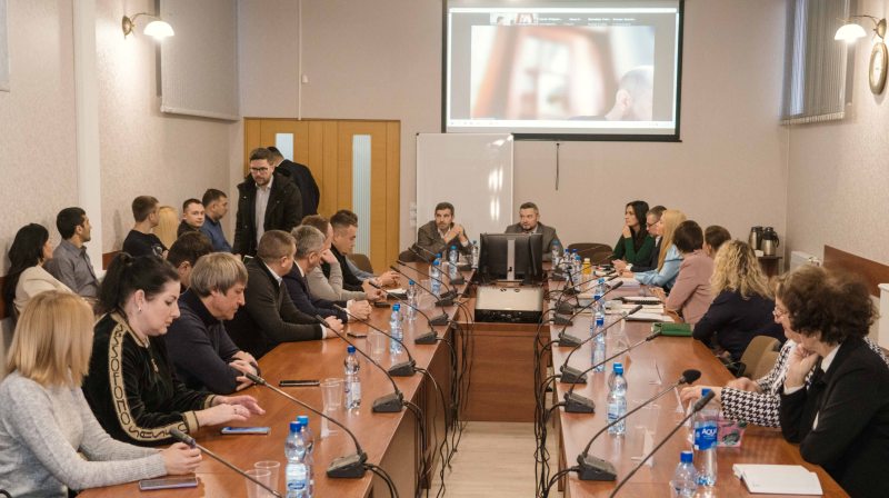 Выбираем пути развития