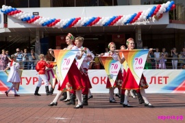 042.jpg