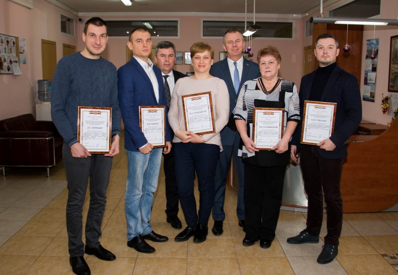 За высокий профессионализм
