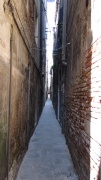 Самая маленькая улица в Венеции 
Григорьев Сергей