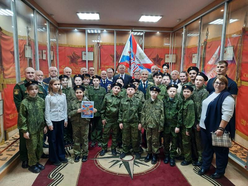 В День ракетных войск и артиллерии гурьевские школьники приняли свою первую клятву