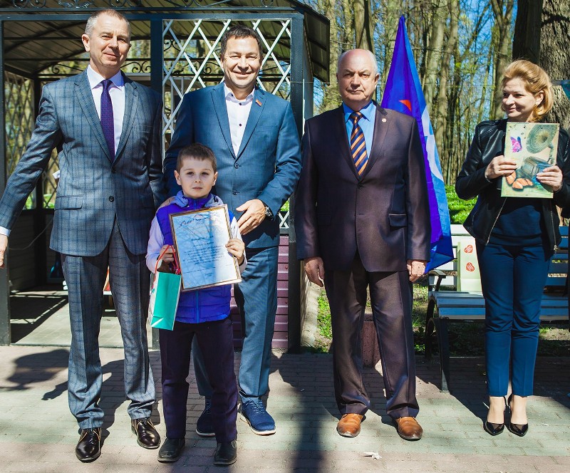 «ДоброМишка» объединил детей