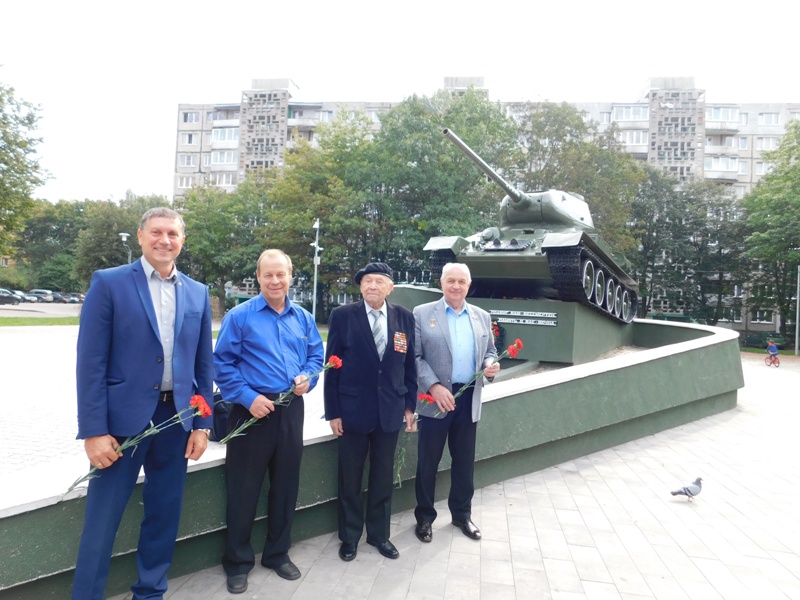 По местам боевой славы