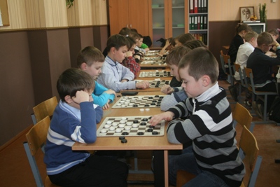 Проиграли светловчанам