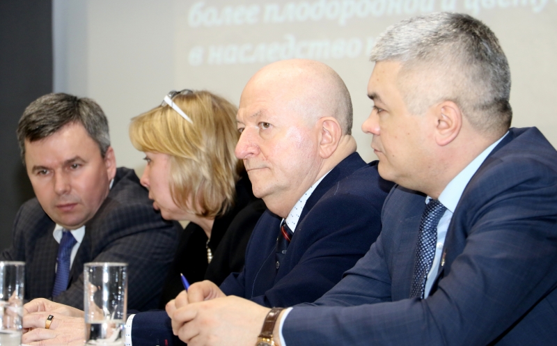 Фермеры уже начали «малую посевную»