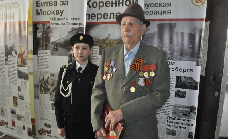 Награды нашли героев