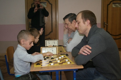 Наступают на пятки чемпионам
