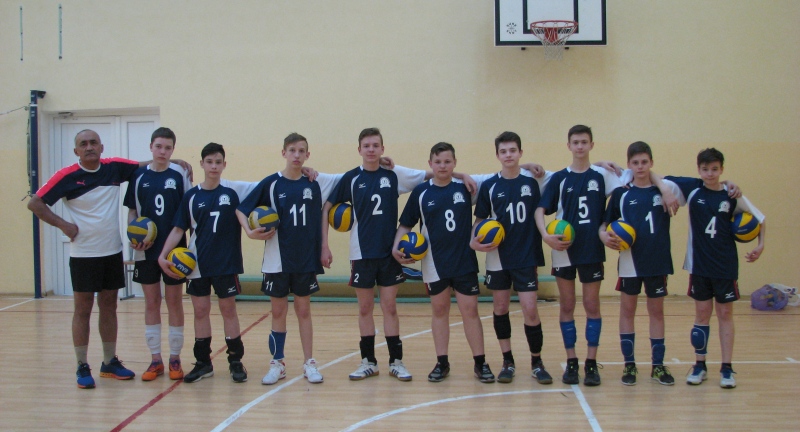 Гурьевские волейболисты приняли участие в традиционном турнире «Весенние ласточки»