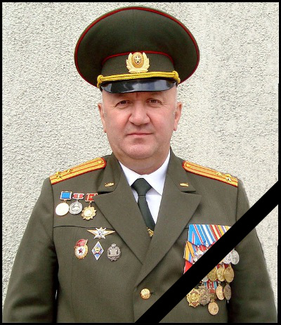 Светлой памяти Владимира Кратюка