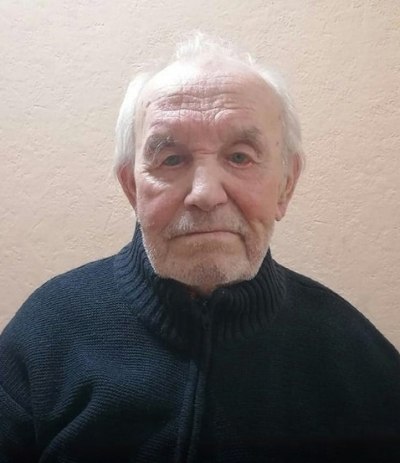 Помогал во всем