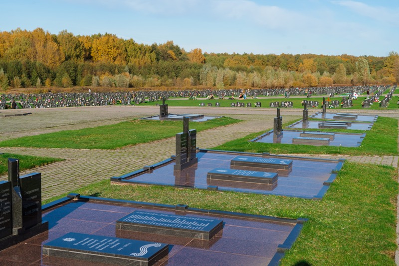 Пока память жива, живут в сердцах герои