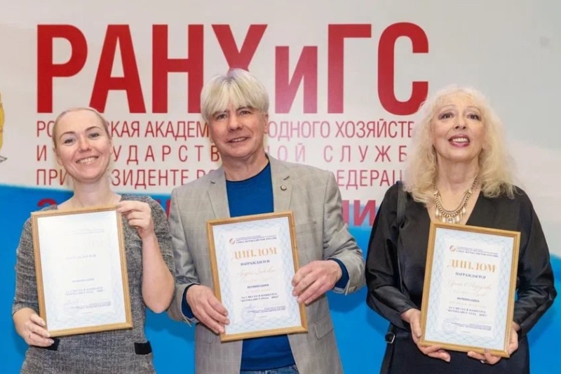 На церемонии «Журналист года» сотрудники «Нашего времени» трижды выходили на сцену за высшими наградами