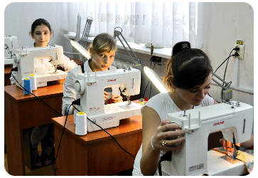 &laquo;Мы делаем красивые платья и себе, и подругам&raquo;