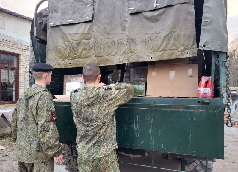 На днях состоялась очередная отправка гуманитарной помощи из Волонтерского центра Гурьевска