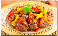 Куриная печень с болгарским перцем