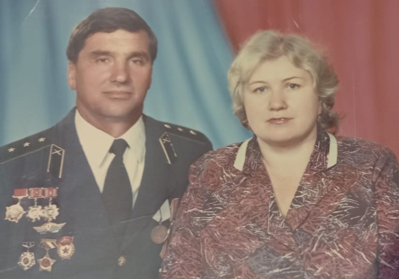 Сегодня мы расскажем о нашем земляке – ветеране Афганской войны Александре Александровиче ИСАЕВЕ. За плечами у него большой и трудный путь побед и испытаний, любви длиною в жизнь