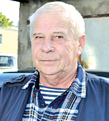 Анатолий ЛАЗАРЕВ
