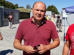 Дмитрий ПОНОМАРЕВ Дмитрий ПОНОМАРЕВ