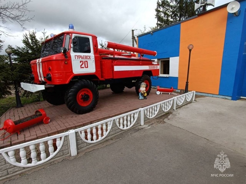 В пожарно-спасательной части Гурьевского округа повторно открыли памятник автоцистерне
