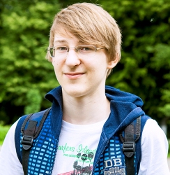 Максим БОНДАРЕВ, 17 лет