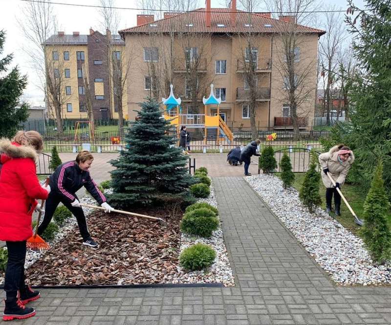 Кипела работа и в территориальных управлениях округа.