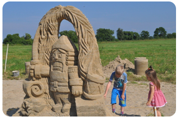 Скульптура Щелкунчика: что было