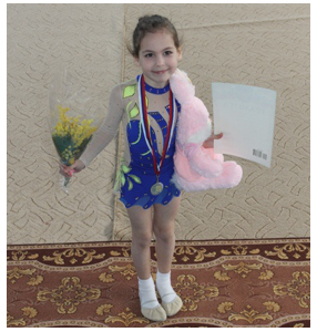 Прошлогодние Олимпийские игры кардинально изменили жизнь 5-летней гурьевчанки Маши Боярцевой: она "заболела" художественной гимнастикой.