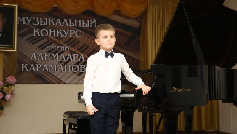 Все флаги в гости к нам: в ДШИ им. А. Караманова прошел международный конкурс