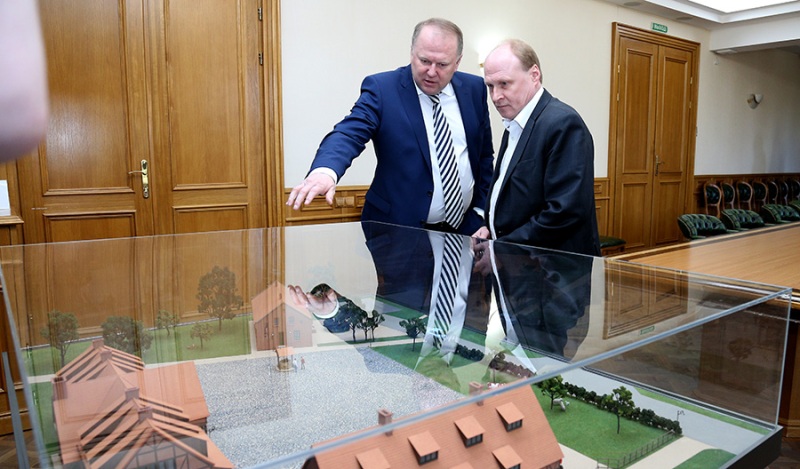 Губернатор Николай Цуканов встретился с советником Президента РФ по культуре и искусству