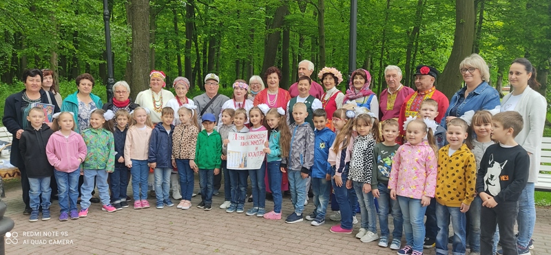В литературной гостиной «У фонаря» состоялся праздник, посвященный Дню славянской письменности и культуры