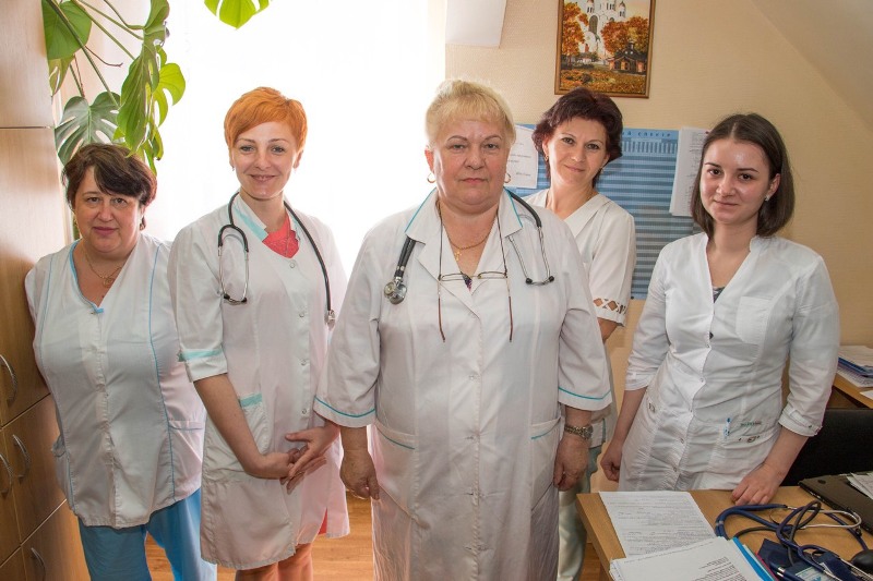 Посвятила жизнь медицине