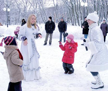В парке было всем и тепло, и весело